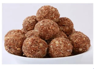 Ragi Dates and Dryfruit Ladoo / नाचणी खजूर ड्रायफ्रूट गुळ लाडू