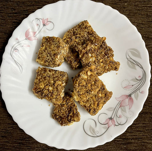Flaxseed Jaggery Bar /जवस गुळ चिक्की
