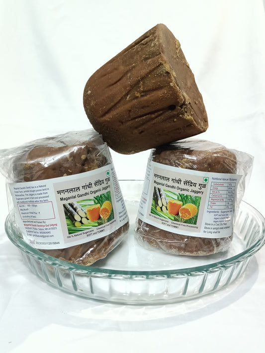 Babulal Kaka's Jaggery / बाबुलाल काका गुळ ढेप